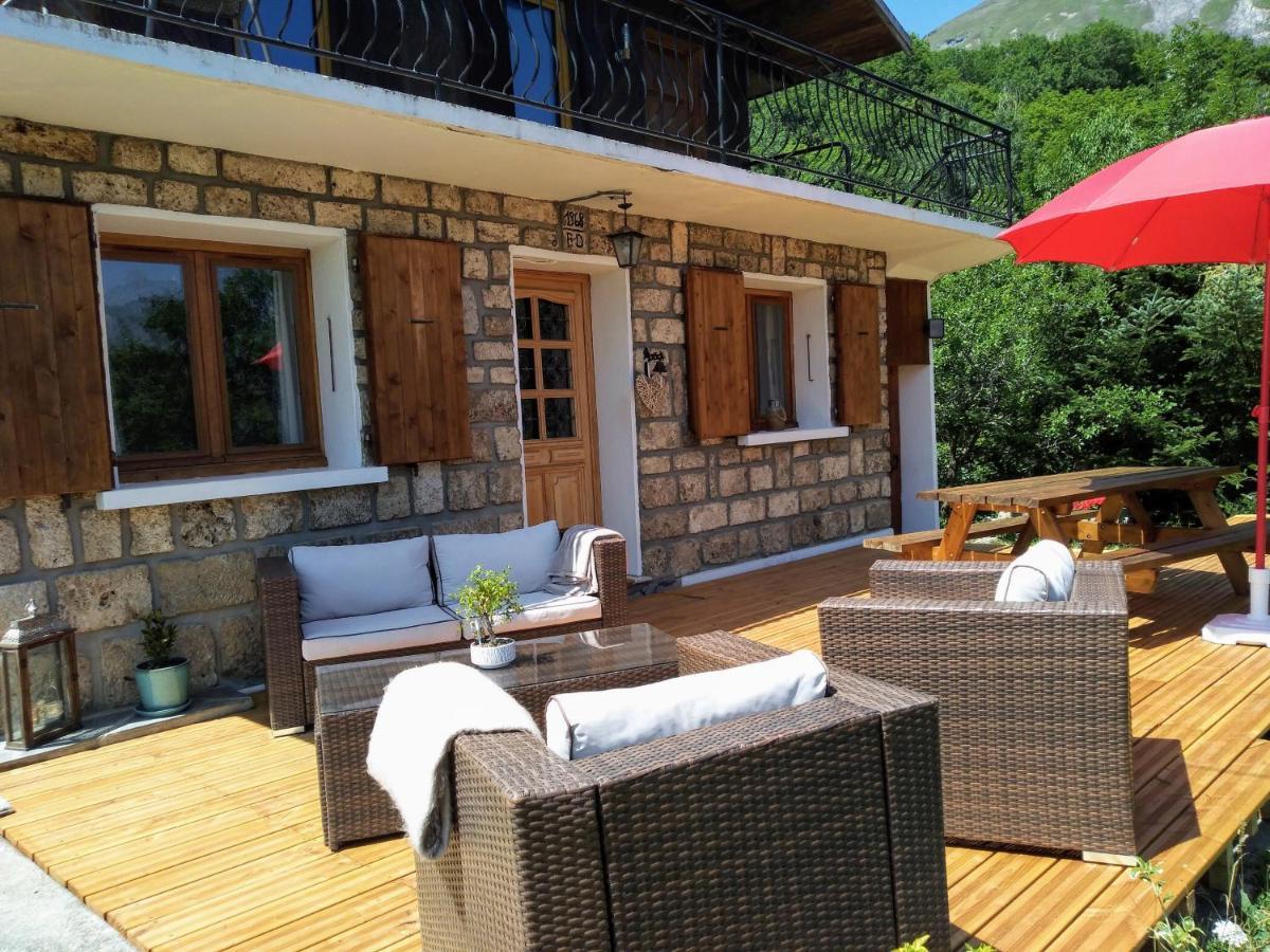 Le Petit Chalet-Leard Jarrier Exterior photo